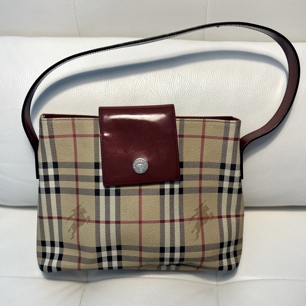 BURBERRY shoulder bag Authentic!!